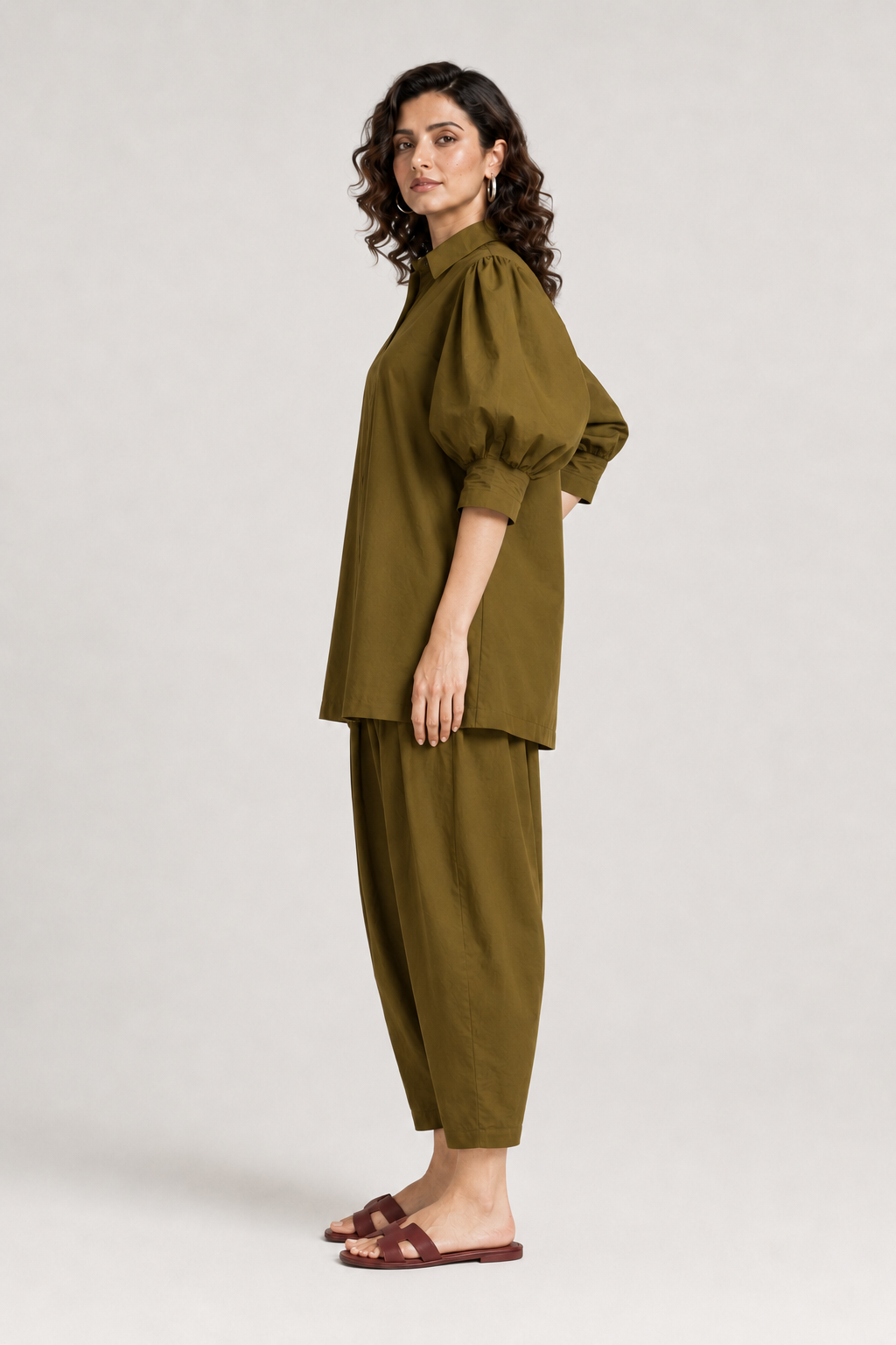 The Poplin Edit – Olive