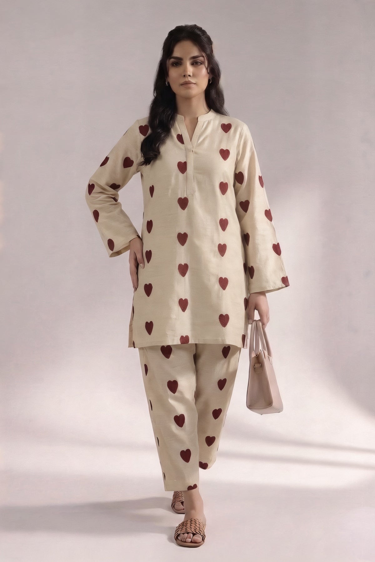 Beige Hearts Set