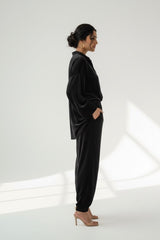 Luxe Comfort: Black