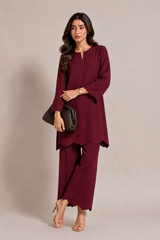The Scallop Edit - Maroon