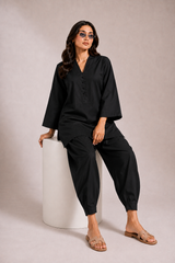 The Poplin Edit – Black