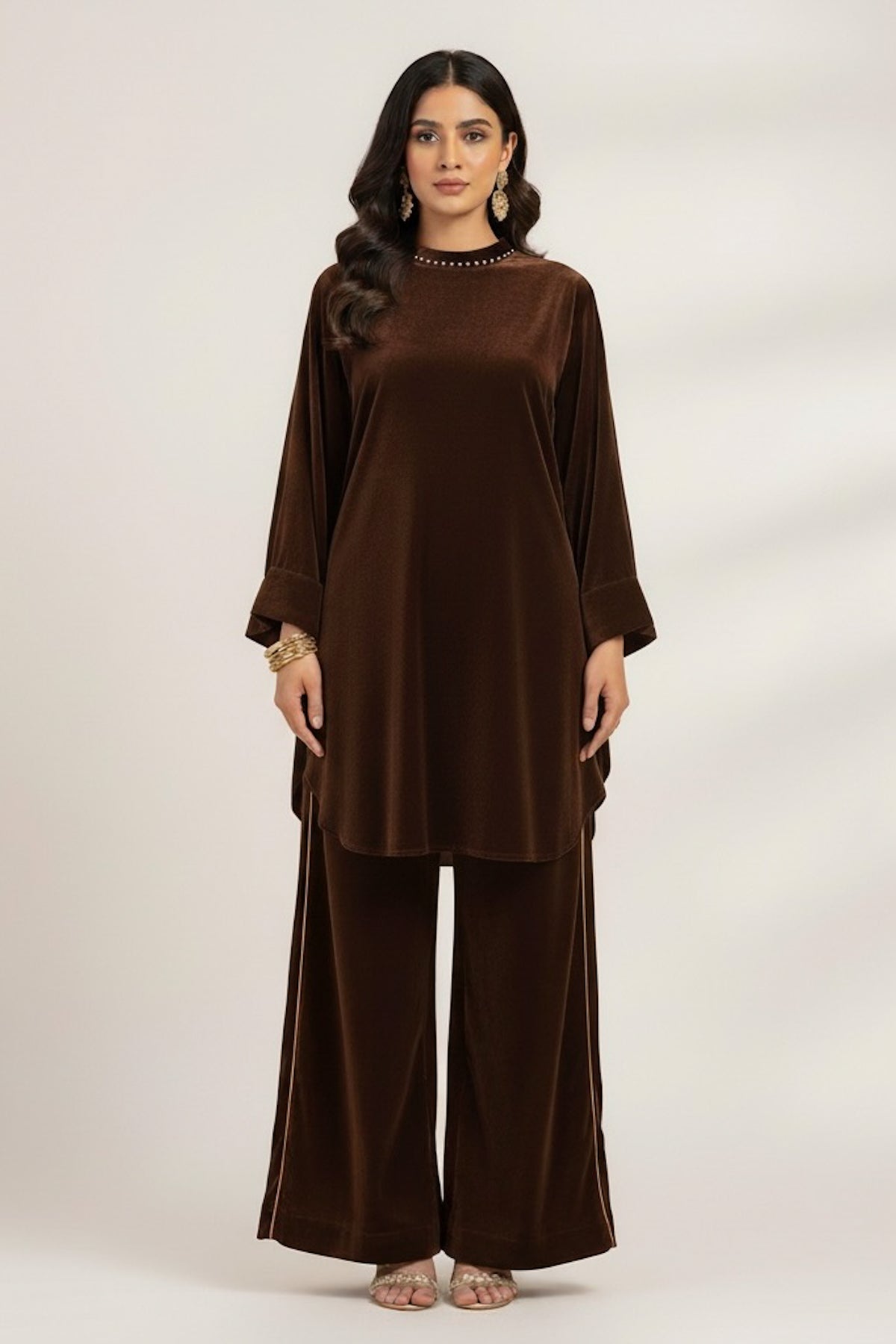 Velvet Pearl Set Brown