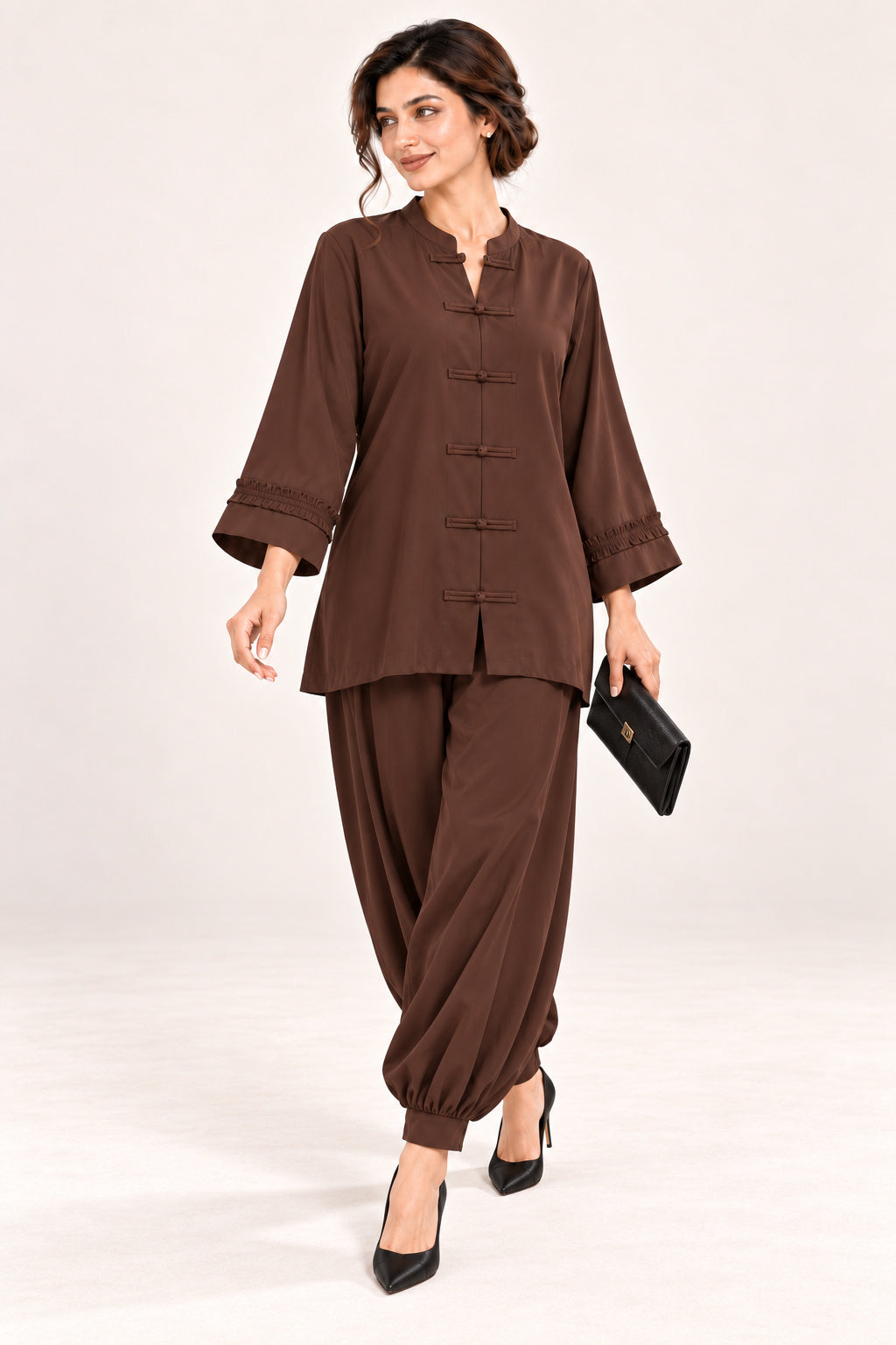 Poise Co-ord Set – Chocolate Brown - Mood 1 view