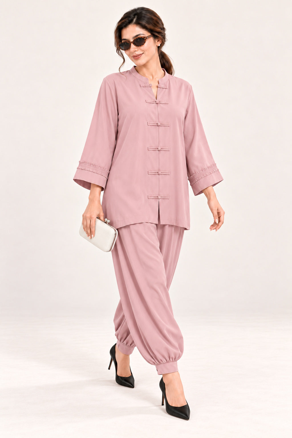 Poise Co-ord Set – Blush Pink - Sunglasses view