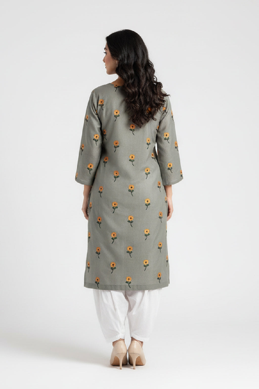 Gray Poly Embro Grey Peach Wool Embroidery 2PC – Janya